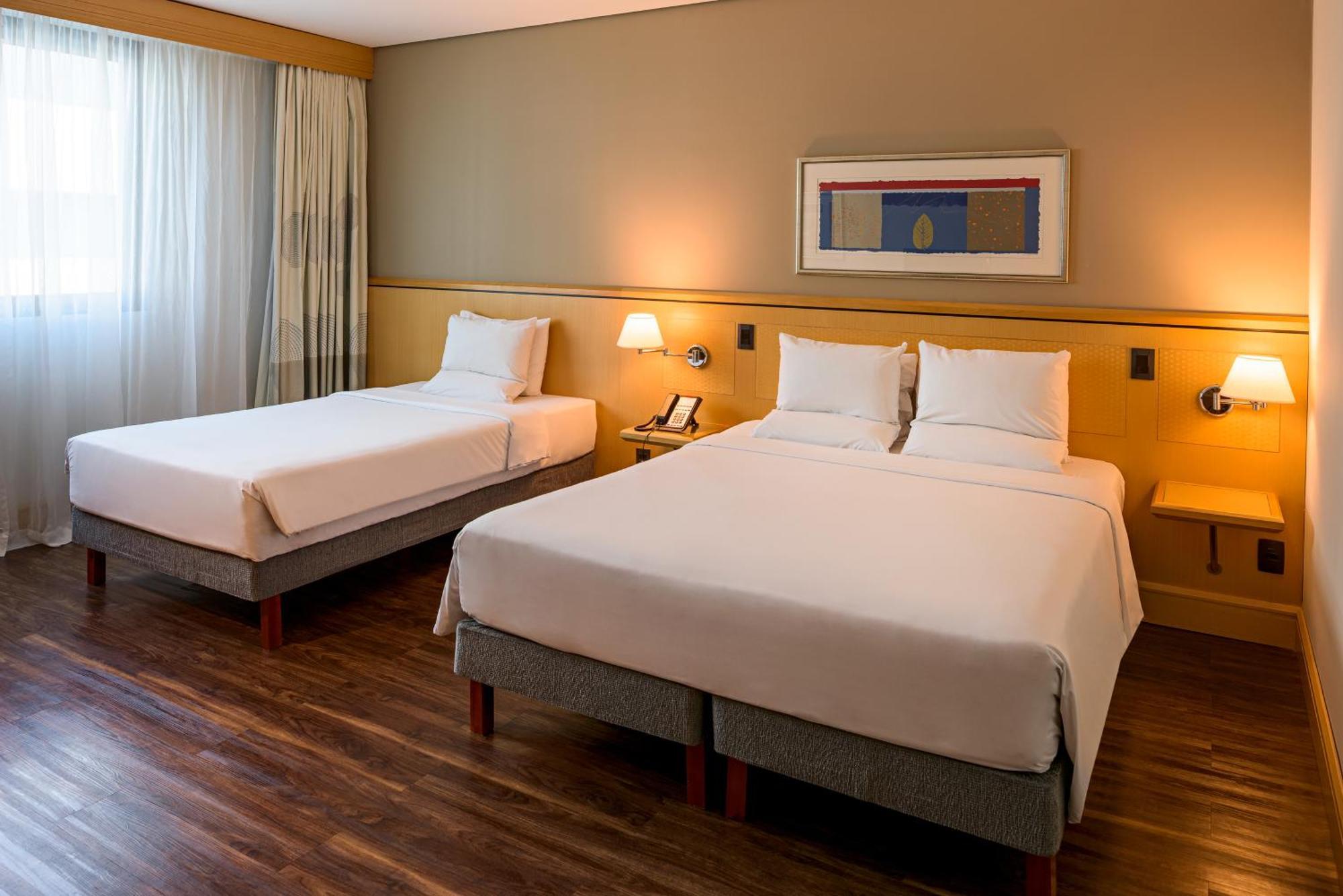 Standard Room with One Double Bed and One Single Bed,1717010937:JPEG