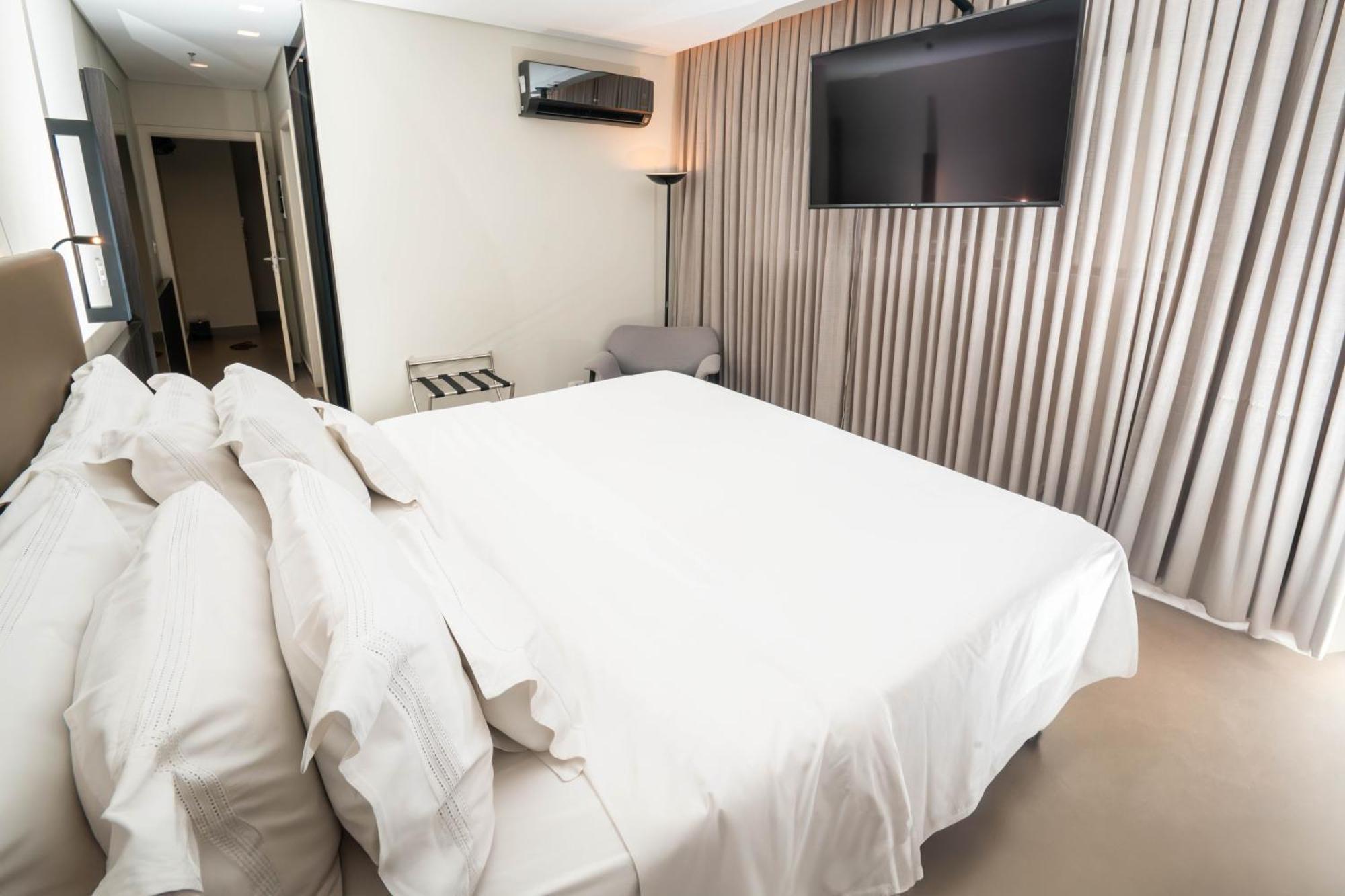 Premium Suite Bath,1641733614:JPEG