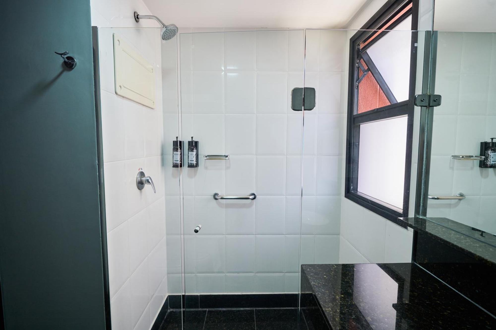 Quarto Duplo Standard