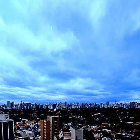 LuXXoR Hotel Première Faria Lima - On The São Paulo Sky Line - king Duplex Studio Veranda - Executive Class - Red Velvet Edition-2